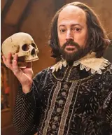  ?? ?? Bard: David Mitchell in Upstart Crow