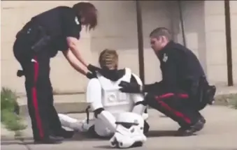  ?? @XEVIUSS/SCREENGRAB ?? A woman dressed as a Star Wars storm trooper was arrested in Lethbridge Monday.