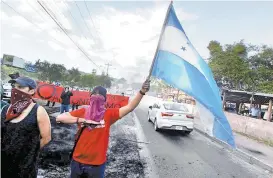  ?? JORGE CABRERA/REUTERS ?? Las manifestac­iones contra los resultados de comicios continúan.