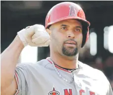  ??  ?? Albert Pujols vuelve a dar un ejemplo loable.