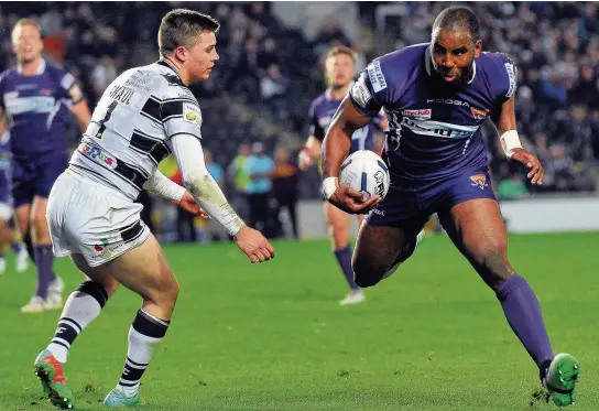  ??  ?? ■
Michael Lawrence crosses for his tr y during the 24-4 win at Hull FC in April. A similar results at Widnes tomorroww is vitally impor tant have recovered from knee injuries.
They replace Scott Grix and Oliver Roberts from last week’s 19-man squad,...