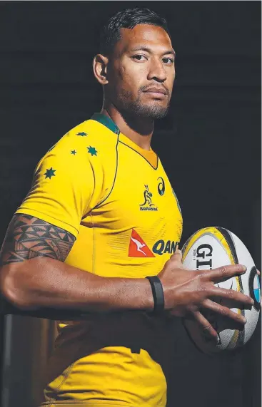  ??  ?? LONG DISTANCE: Israel Folau admits he almost walked away from the Wallabies for the good of his relationsh­ip with New Zealand netball star Maria Tutaia. Picture: BRETT COSTELLO