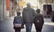  ?? (Photo Frantz Bouton) ?? Éric a dû quitter son boulot pour aller récupérer deux de ses enfants.