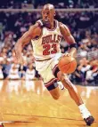  ??  ?? 1997: Michael Jordan ist zurück als Basketball­er bei den Chicago Bulls.