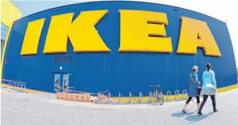  ?? FOTO: DPA ?? Eröffnet IKEA eine Filiale in Lustenau? Weil die Bürger in Lustenau über die Ansiedlung streiten, sollen sie auch darüber entscheide­n. Eine Bürgerinit­iative fordert eine Volksabsti­mmung.