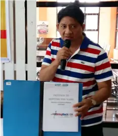  ?? — JTD ?? #BringBackM­IA. Lawyer Larry Gadon shows a copy of the petition #BringBackM­IA that aims to restore the name of Ninoy Aquino Internatio­nal Airport back to Manila Internatio­nal Airport or MIA.