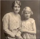  ??  ?? Rebecca Parker and her mother