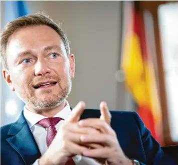  ?? Foto: Kay Nietfeld, dpa ?? Finanzmini­ster Christian Lindner sieht im Streit um das Vererben von Immobilien­eigentum die Länder am Zug: „Ohne eine Mehrheit im Bundesrat, bin ich als Bundesfina­nzminister machtlos.“- sagt der FDP-Chef.