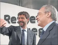  ??  ?? Andrea Agnelli y Florentino Pérez, de la Juventus y Real Madrid.