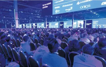  ??  ?? More than 20,000 participan­ts attended the opening ceremony of AWS re:Invent 2018.