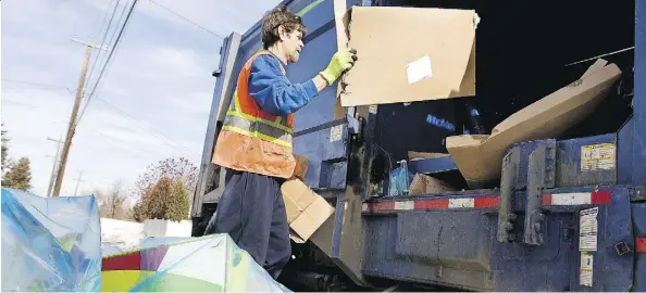  ?? AMBER BRACKEN ?? City council’s utility committee will be debating ways to improve trash management, including how to handle recyclable­s.