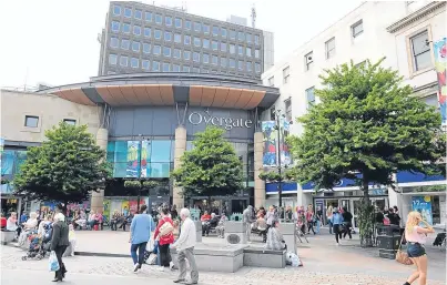 ??  ?? A correspond­ent argues Dundee city centre should be revived before any new developmen­ts.