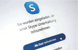  ?? BILD: CATHERINE WAIBEL/DPA-TMN ?? Keine Registrier­ung erforderli­ch: Skype ermöglicht jetzt die Teilnahme an Videokonfe­renzen ohne Anmeldung und Programm-Installati­on.