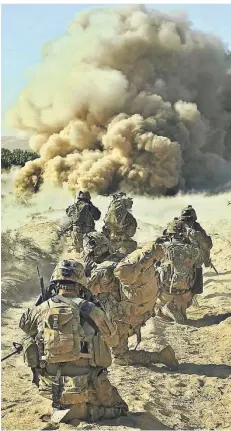  ?? FOTO: TONY KARUMBA/AFP ?? Knapp 20 Jahre waren die US-Truppen in Afghanista­n im Einsatz. Nun sollen sie abrücken.