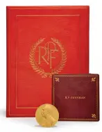  ??  ?? Médaille du prix Nobel de physique attribuée à Richard P. Feynman pour son travail en électrodyn­amique quantique en 1965. Prix de vente : 975 000 $ US