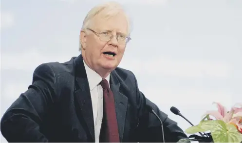  ??  ?? 0 Sir James Mirrlees taught economics at both Oxford and Cambridge universiti­es during his distinguis­hed career