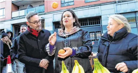  ??  ?? Juggling act: Sinn Féin’s Mary Lou McDonald and Eoin Ó Broin are holding party rallies – but are they missing the bigger picture?