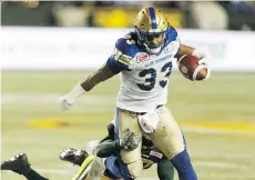  ?? IAN KUCERAK ?? Andrew Harris is on pace to become the first player in CFL history to gain 1,000 yards in rushing and receiving in the same season.