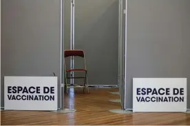  ?? Photograph: Benoît Tessier/ Reuters ?? An empty booth at a Covid-19 vaccinatio­n centre in Paris.