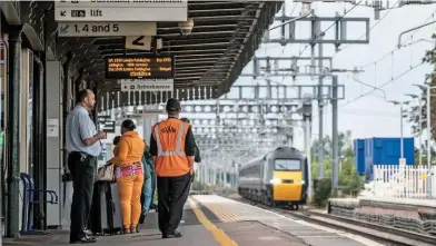  ?? JACK BOSKETT. ?? A Great Western Railway High Speed Train approaches Didcot Parkway on August 29. Replies to a Government consultati­on for the next GW franchise included calls for more trains on this route.