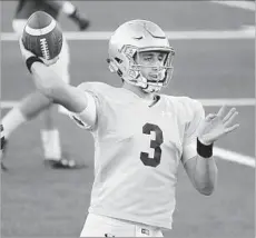  ?? Wally Skalij Los Angeles Times ?? LOOKING SHARP in practice, Josh Rosen appears to have fully recovered from the shoulder injury that cut short his 2016 season.