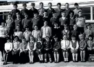  ??  ?? The founding students of Bellevue Primary School in 1967.