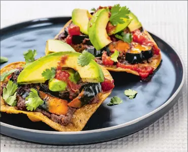  ?? LAURA CHASE DE FORMIGNY FOR THE WASHINGTON POST ?? Chorizo-spiced squash tostadas