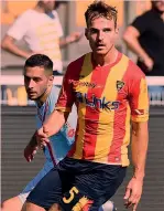  ?? LAPRESSE ?? Pronto a ripartire
Marin Pongracic, 25 anni, difensore centrale croato-tedesco, ha giocato lo scorso campionato con la maglia del Lecce. per lui nove presenze e 792 minuti, prima di infortunar­si alla caviglia