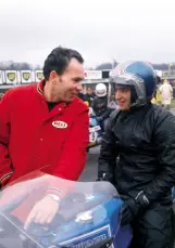  ??  ?? Below: Dick Leitell points out where the rev limit line is to a taped-up Don Castro before the racing gets underway at a cold Brands Hatch.