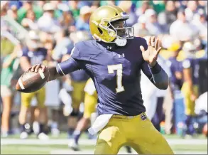  ?? Nam Y. Huh / Associated Press ?? Notre Dame quarterbac­k Brandon Wimbush looks to throw against Vanderbilt on Sept. 15. Two people familiar with the decision say No. 3 Notre Dame will start Wimbush against Florida State on Saturday for Ian Book, who is nursing an undisclose­d injury.