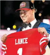  ?? AP ?? Trey Lance, QB de San Francisco.