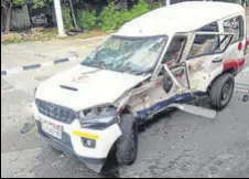  ?? HT PHOTO ?? The police vehicle that the student rammed his car into.