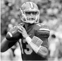  ?? SCOTT HALLERAN/GETTY IMAGES ?? Feleipe Franks (above) is battling Kyle Trask to be the Gators starting quarterbac­k.