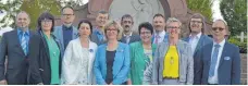  ?? FOTO: WM ?? Die Jubilare (von links): Jürgen Stehle, Verena Stehle, Siegbert Stehle, Maria Alber-Mattes, Arno Mattes, Sandra Hipp, Günther Tribelhorn, Anja Kloos, HansThomas Mattes, Gudrun Sauter, Hermann Honer und Alfred Hamma.