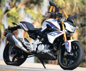  ??  ?? Priced at R62 990, the BMW G 310 R has modern looks and easy-to-ride nature, along with surprising­ly sporty performanc­e.