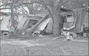  ?? Photo contribute­d by Carrie Edge ?? This mobile home in Glades County, Fla., is severely damaged after Hurricane Irma swept across the state two weeks ago.