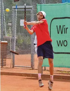  ?? Foto: Peter Kleist ?? Dean Thurner war der einzige Friedberge­r, der bei der 1:8 Niederlage gegen Bluten burg einen Sieg feiern konnte.