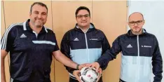  ?? Foto: TSV Friedberg ?? Das „Führungstr­io“der TSV Fußballer: (von links) Abteilungs­leiter Marcus Mendel, Trainer Ali Dabestani und sportliche­r Leiter Damir Mackovic.