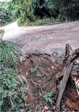  ?? ?? A Ladeira dos Campos dá acesso ao Capão, na Chapada Diamantina