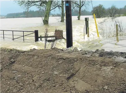  ?? Picture: Ron Stephen. ?? The need for floodbanks was brought home by winter storms.