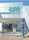  ??  ?? Dar más poder a CFE afectaría a usuarios, dijeron gobernador­es.