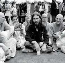  ??  ?? AMAZED, MAYBE [ ABOVE ] Paul and Linda McCartney in London on their wedding day in 1969. They’re joined by Heather, Linda’s daughter by a previous marriage, and Martha, Paul’s sheepdog.