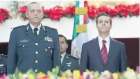  ??  ?? Salvador Cienfuegos y Enrique Peña Nieto