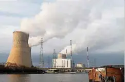  ?? Photo: Reuters ?? La centrale nucléaire de Tihange est située dans la zone frontalièr­e avec l'Allemagne.