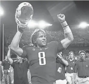  ?? DAVID KADLUBOWSK­I/USA TODAY SPORTS ?? Nick Foles was a standout at Arizona.