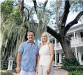  ?? CARLINE JEAN/SOUTH FLORIDA SUN SENTINEL ?? John and Catherine Strautman were ordered to cut down a historic live oak tree in their yard in Fort Lauderdale.