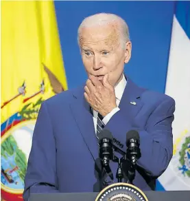  ?? ?? Atento. Joe Biden en la Cumbre de las Américas.