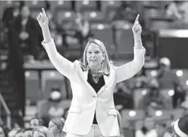  ?? KENNETH K. LAM/BALTIMORE SUN ?? After Maryland women’s basketball watched five players enter the transfer portal last week, coach Brenda Frese, above, and the Terps received commitment­s from four-star guards Gia Cooke and Brianna McDaniel on Monday.