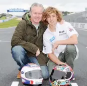  ??  ?? Wayne e Remy Gardner, 56 e 17 anni, ieri a Phillip Island