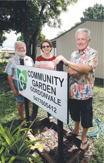  ?? Picture: STEWART McLEAN ?? GROWING ENDEAVOUR: Gordonvale Community Garden club treasurer Gill Cook, president Janet Noonan and secretary Peter Noonan with the club’s new tool shed.